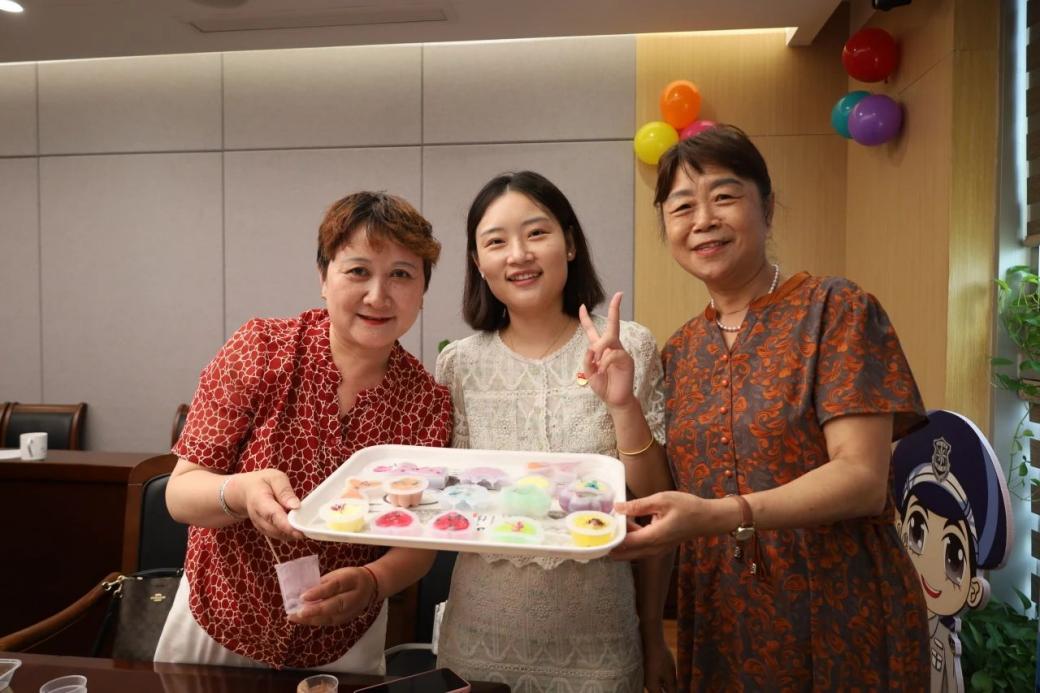 C:/Users/Administrator/Desktop/暖心相伴迎中秋 心博官方网页版开展“万人看保安”中秋节系列活动/10.jpg10